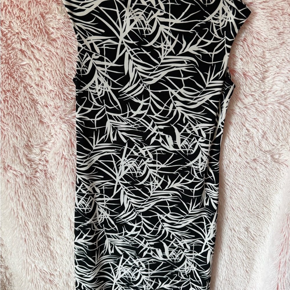 Alyn Paige Monochrome Patterned Dress
